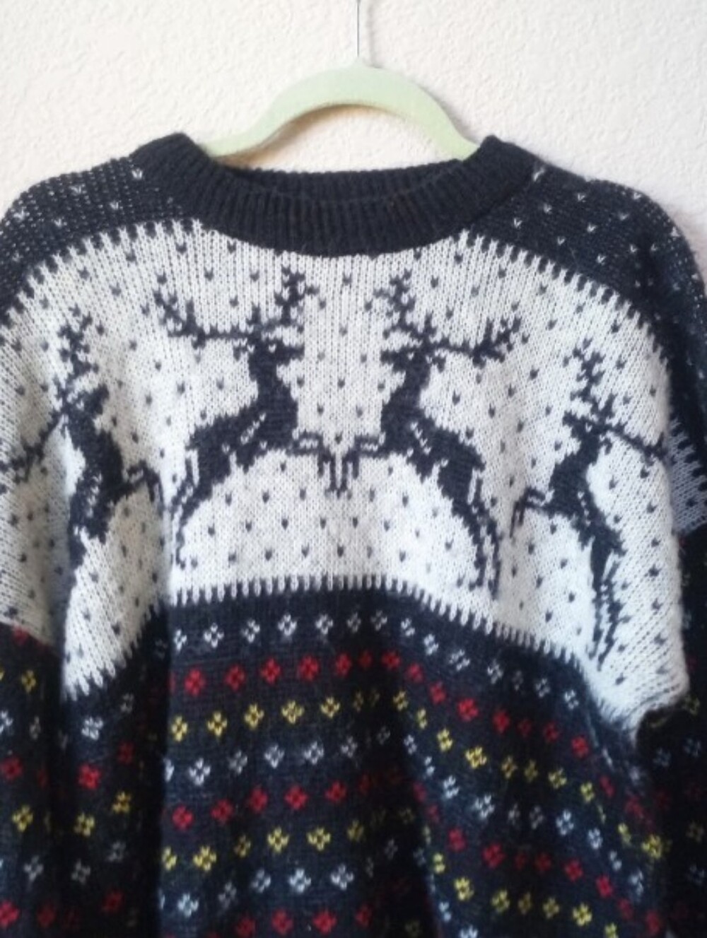 Nesjar Norwegian vintage chunky 100% wool sweater with a reindeer motif - Picture 2 of 14